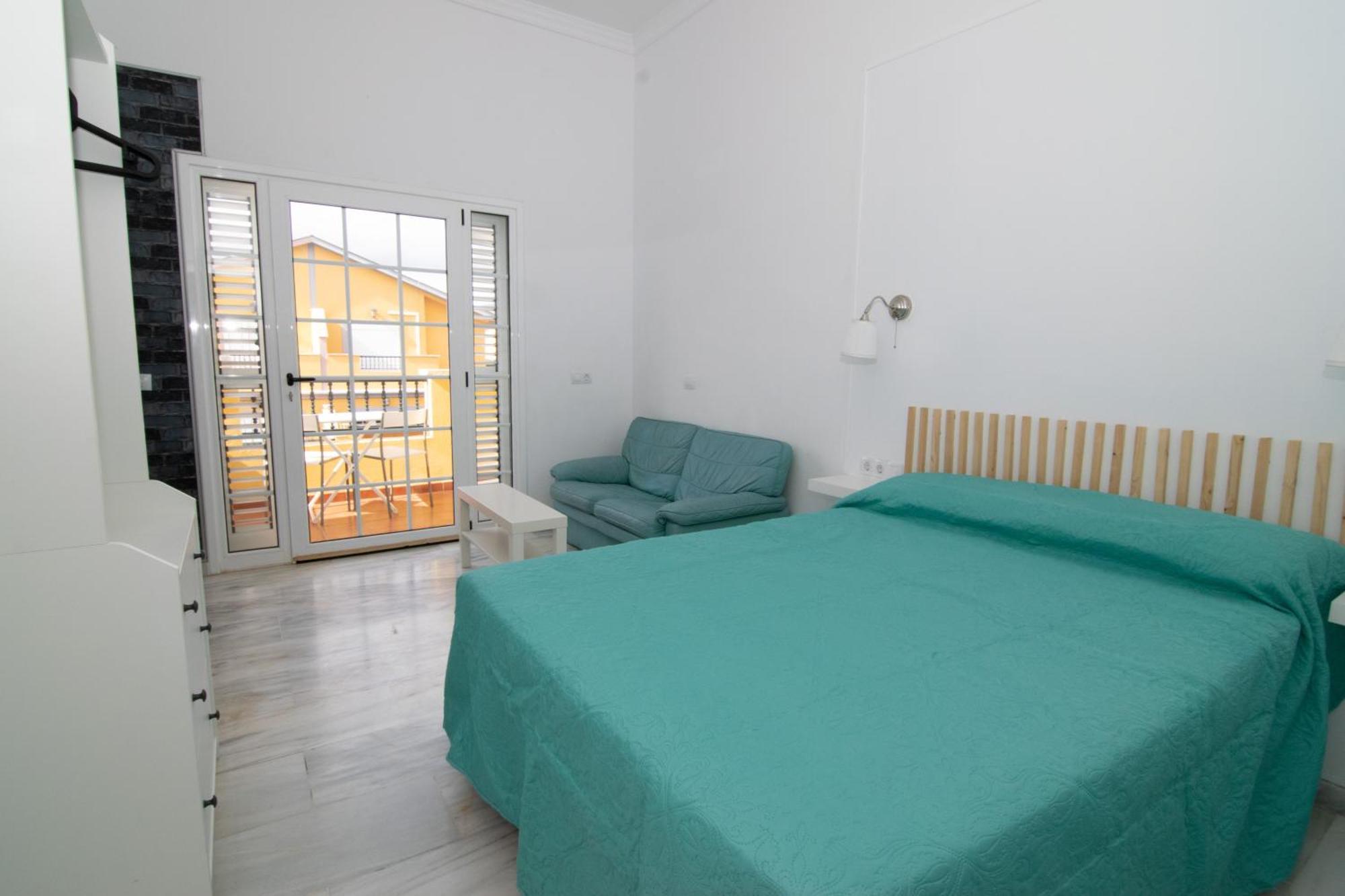 The Safe Point Suites Castillo Castillo del Romeral Exterior photo